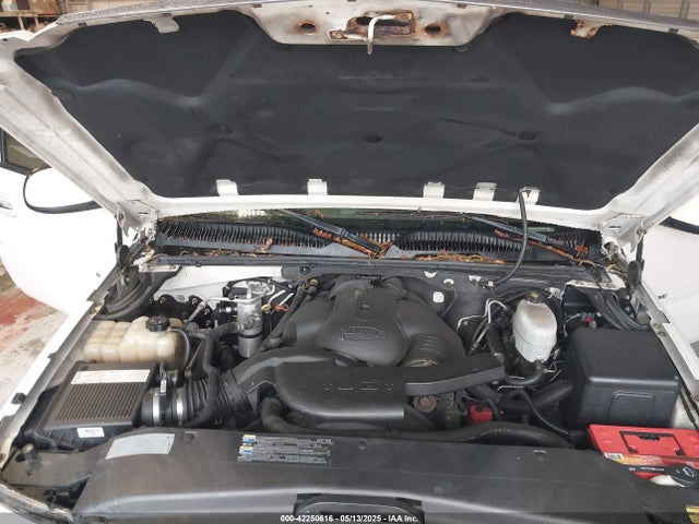2004 CADILLAC ESCALADE 1GYEK63N04R233768 Photo 9