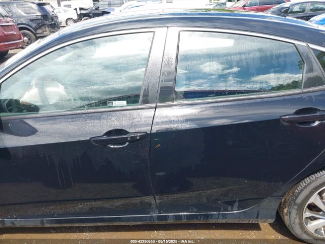 2HGFC2F77JH604211 Honda CIVIC EX