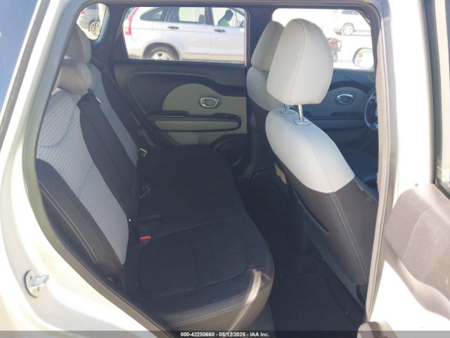 KNDJP3A55F7772909 KIA SOUL +