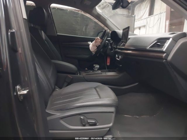 WA1BAAFY6M2130300 Audi Q5