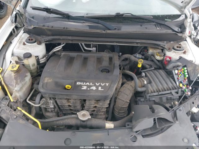 1C3CDZAB4EN225882 Dodge AVENGER SE