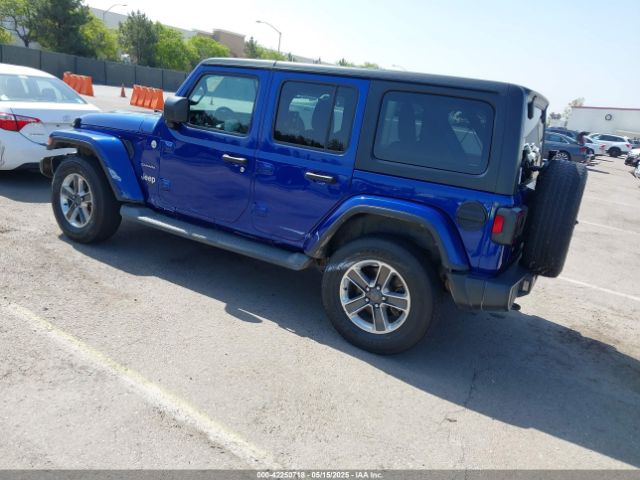 1C4HJXEG2JW211116 Jeep Wrangler Unlimited Sahara 4x4