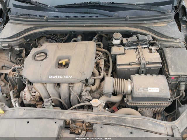 KMHD84LF8HU106018 Hyundai ELANTRA SE