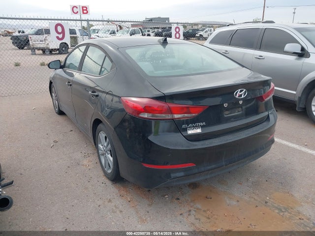 KMHD84LF8HU106018 Hyundai ELANTRA SE