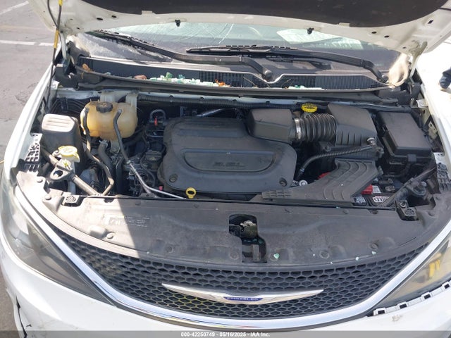 Chrysler Voyager 2020 2C4RC1DG4LR148576 Image 10