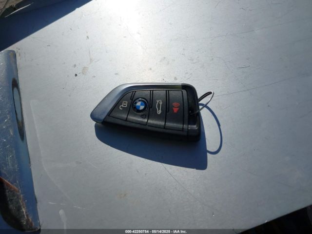 2019 BMW X1 WBXHU7C59K3H45957 Photo 10