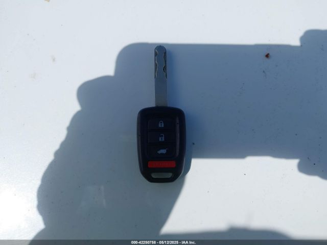 2HKRM4H48GH651755 Honda CR-V SE