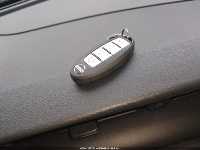 3N1CP5CU7KL548543 Nissan KICKS SR