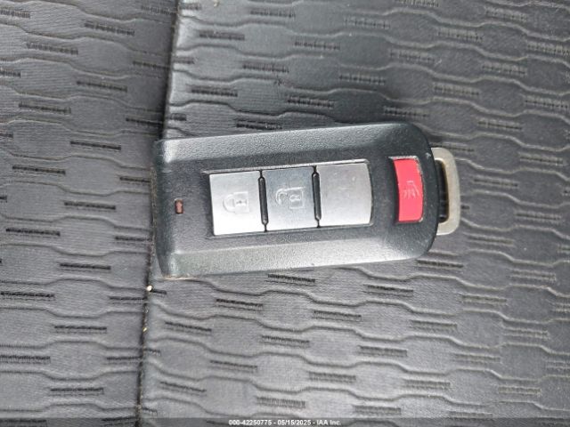 2014 MITSUBISHI OUTLANDER JA4AZ3A39EZ000175 Photo 10