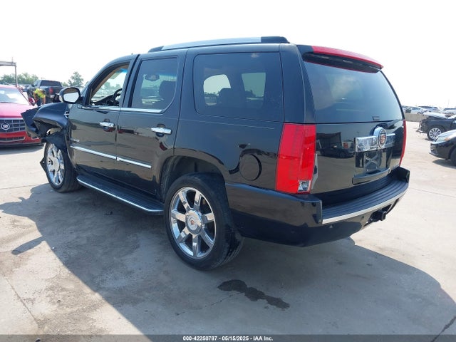 2014 CADILLAC ESCALADE 1GYS3BEF3ER223994 Photo 2