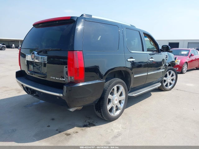 2014 CADILLAC ESCALADE 1GYS3BEF3ER223994 Photo 3