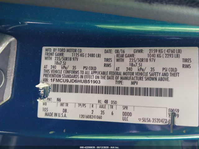 1FMCU9JD6HUB51903 Ford Escape Titanium