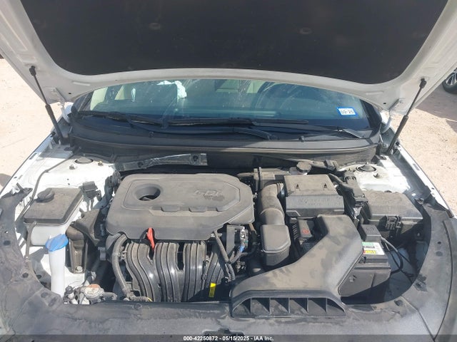 5NPE24AF0JH704634 Hyundai SONATA SE