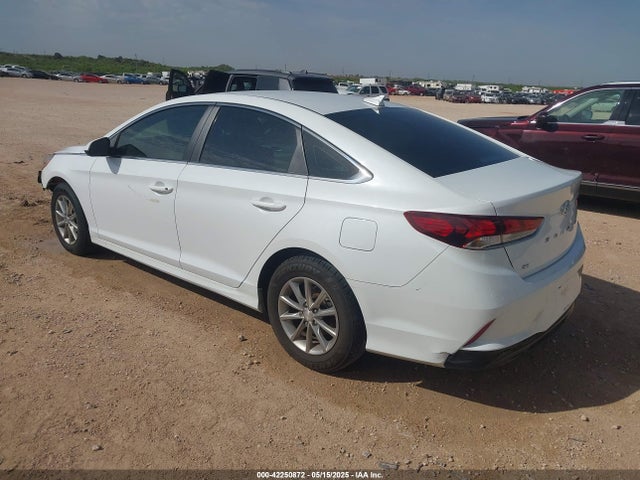 5NPE24AF0JH704634 Hyundai SONATA SE