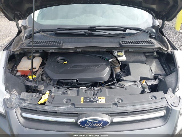 1FMCU0GX4FUA23136 Ford ESCAPE SE