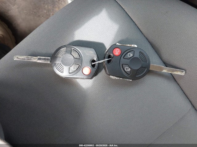 1FMCU0GX4FUA23136 Ford ESCAPE SE
