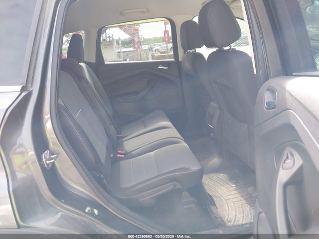 1FMCU0GX4FUA23136 Ford ESCAPE SE