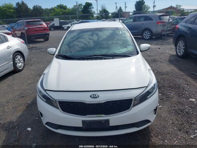 3KPFK4A7XJE170222 KIA FORTE LX