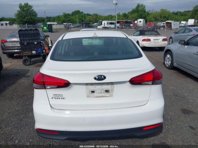 3KPFK4A7XJE170222 KIA FORTE LX