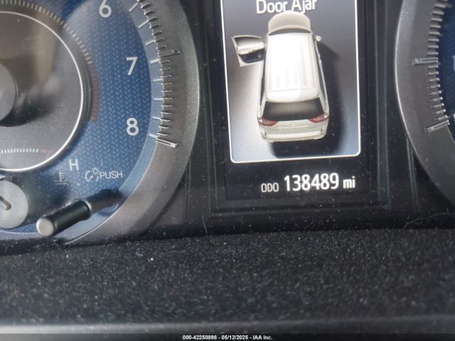 5TDYZ3DC2JS926543 Toyota Sienna Xle 8 Passenger