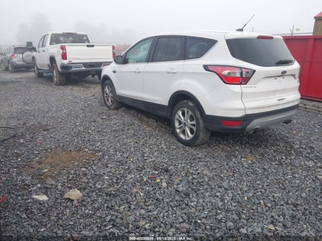 1FMCU9GD5HUC98026 Ford ESCAPE SE