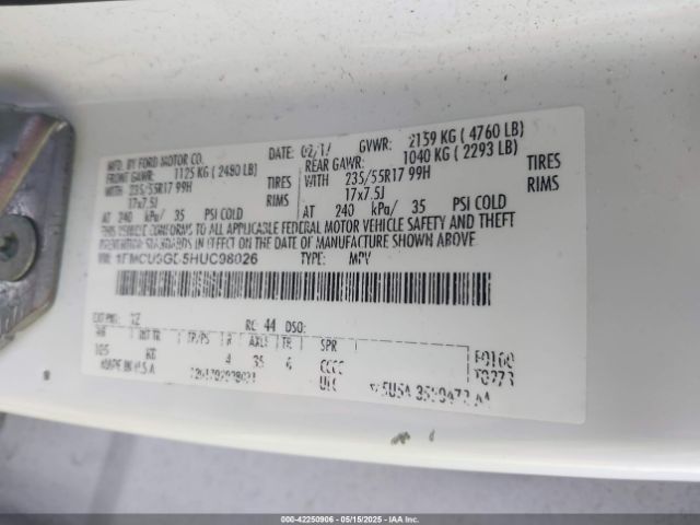1FMCU9GD5HUC98026 Ford ESCAPE SE
