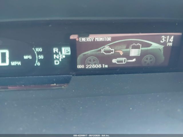 JTDKN3DU2E0377039 Toyota Prius Two