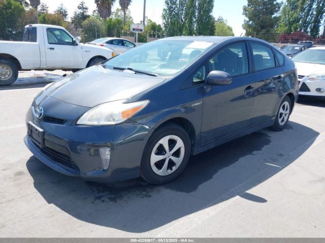 JTDKN3DU2E0377039 Toyota Prius Two