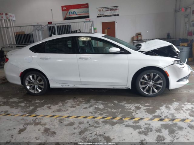 1C3CCCBG5FN604658 Chrysler 200 S