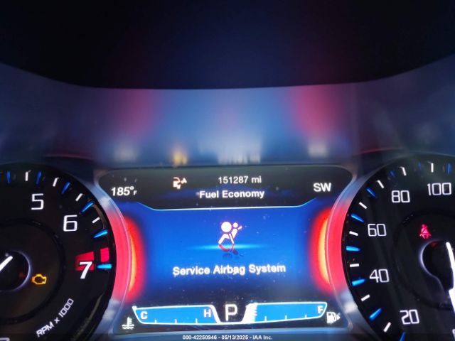 1C3CCCBG5FN604658 Chrysler 200 S