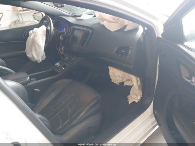 1C3CCCBG5FN604658 Chrysler 200 S