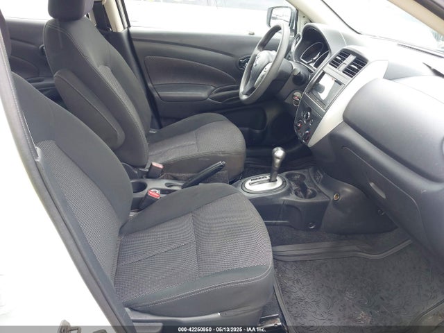 3N1CN7AP9HL841853 Nissan Versa 1.6 Sv