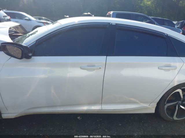 1HGCV1F31NA050379 Honda Accord Sport