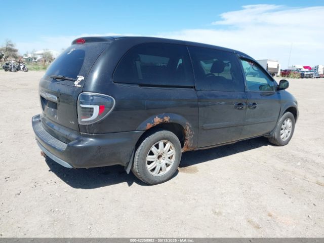 2005 CHRYSLER TOWN & COUNTRY 2C4GP44R75R303963 Photo 3