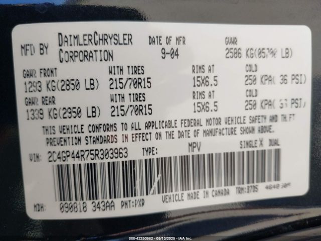 2005 CHRYSLER TOWN & COUNTRY 2C4GP44R75R303963 Photo 8