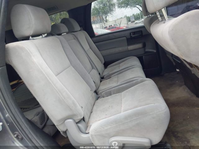 2011 TOYOTA SEQUOIA 5TDZY5G13BS031092 Photo 7