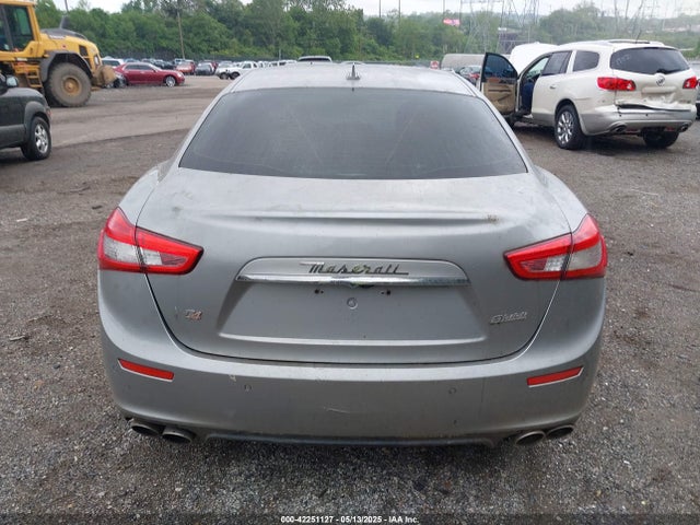 Maserati m156b 2014 ZAM57RTA2E1097807 Image 17