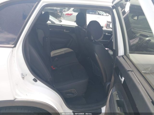 5XYKT4A66FG657883 KIA SORENTO LX