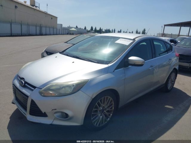 1FADP3N22EL317329 Ford Focus Titanium