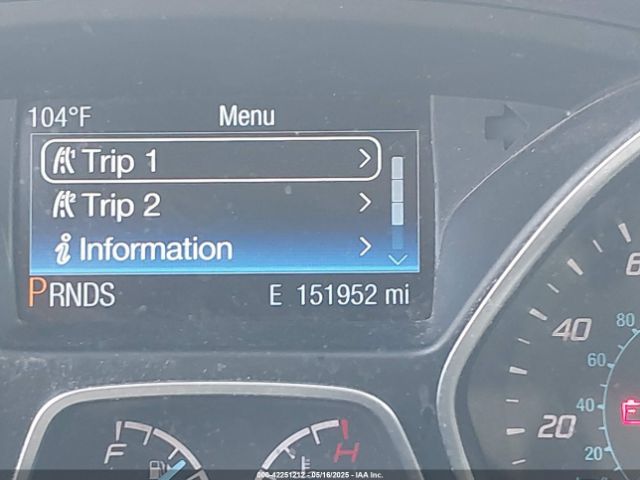 1FADP3N22EL317329 Ford Focus Titanium