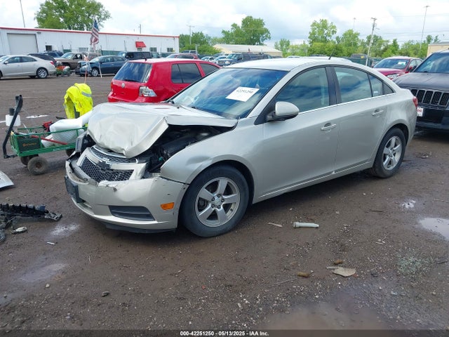 Chevrolet Cruze 1lt Auto 2014 1G1PC5SB1E7244359 Image 2