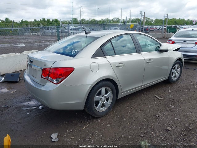 Chevrolet Cruze 1lt Auto 2014 1G1PC5SB1E7244359 Image 4