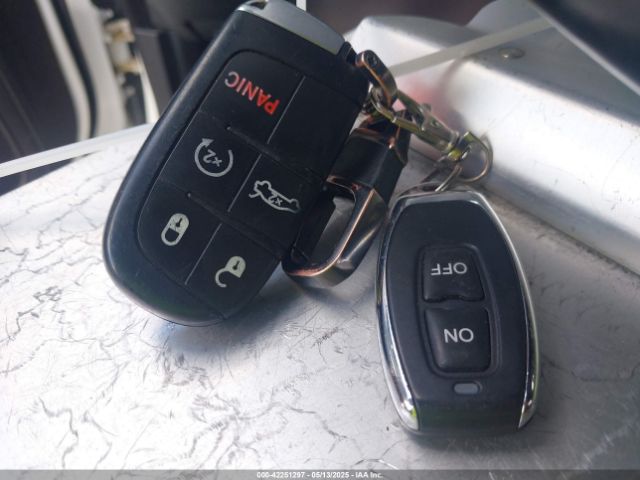 2C3CDXHG4KH747003 Dodge Charger Gt Rwd