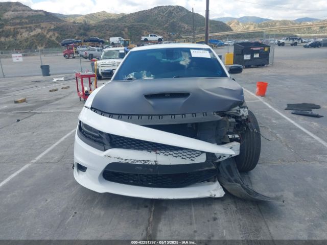 2C3CDXHG4KH747003 Dodge Charger Gt Rwd