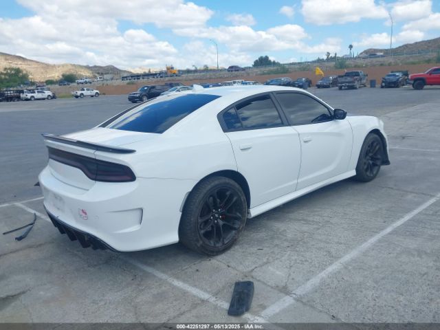 2C3CDXHG4KH747003 Dodge Charger Gt Rwd