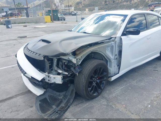 2C3CDXHG4KH747003 Dodge Charger Gt Rwd