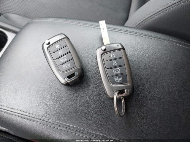 5NMS2CAD9LH155317 Hyundai Santa Fe Se