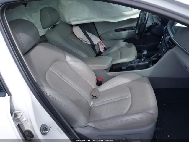 5XXGU4L37GG008427 KIA OPTIMA EX