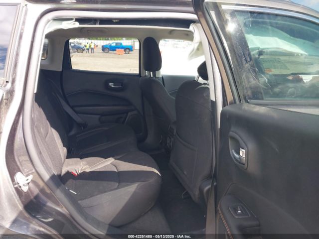 3C4NJDAB0LT149235 Jeep Compass Sport 4x4