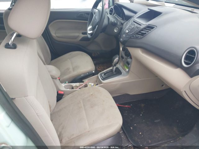 3FADP4BJ3HM121307 Ford FIESTA SE
